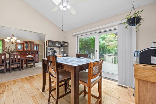 1226 Stafford Crescent, Webster, NY 14580