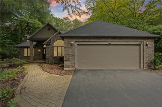 1226 Stafford Crescent, Webster, NY 14580