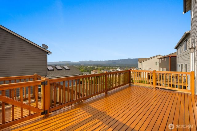 34026 SE Klaus Street, Snoqualmie, WA 98065