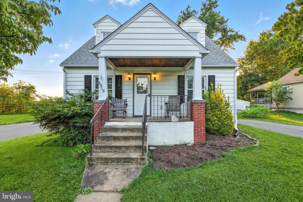 6518 CHURCH ST, Sykesville, MD 21784
