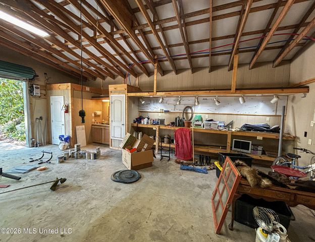 503 E Government Street, Brandon, MS 39042
