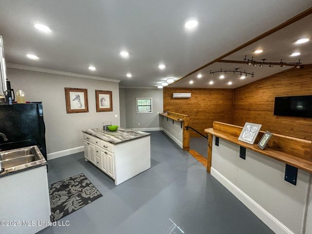 503 E Government Street, Brandon, MS 39042