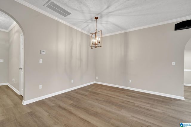 5403 J R DRIVE, Birmingham, AL 35235