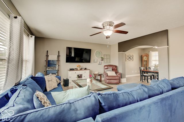 1110 Foxtail Drive, Franklin, IN 46131