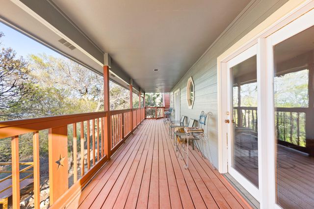 2706 Tradewind DR, Spicewood, TX 78669