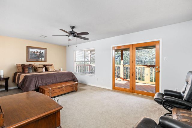 2706 Tradewind DR, Spicewood, TX 78669