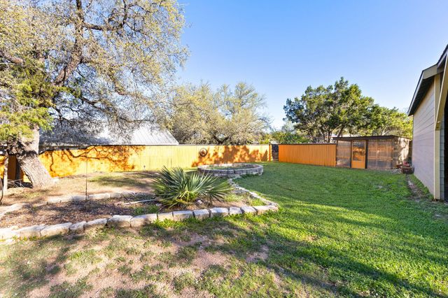 2706 Tradewind DR, Spicewood, TX 78669
