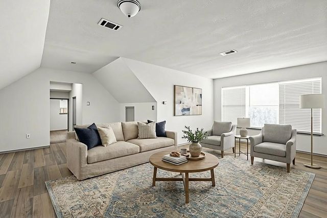 2706 Tradewind DR, Spicewood, TX 78669