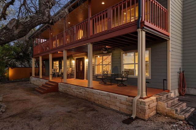 2706 Tradewind DR, Spicewood, TX 78669