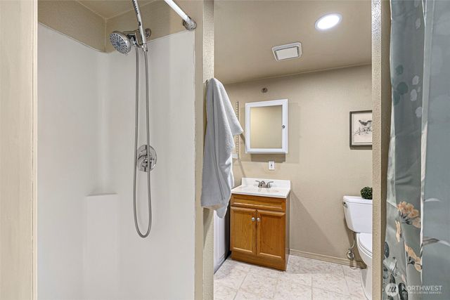 29822 47th Place S, Auburn, WA 98001