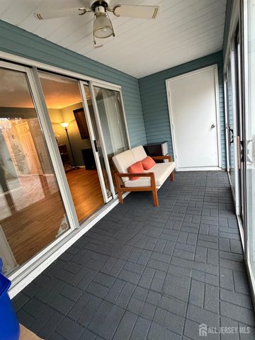 125 Archery Court, Old Bridge, NJ 08857