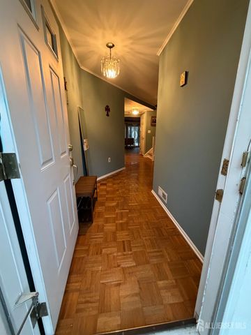 125 Archery Court, Old Bridge, NJ 08857