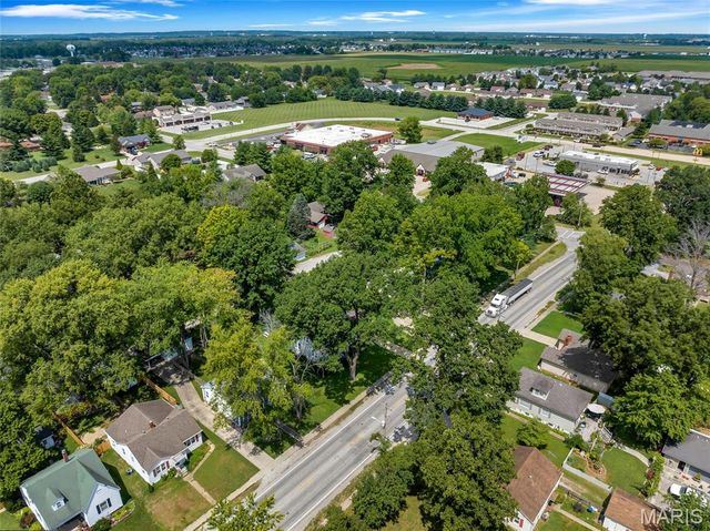 509 N Jefferson Street, Mascoutah, IL 62258