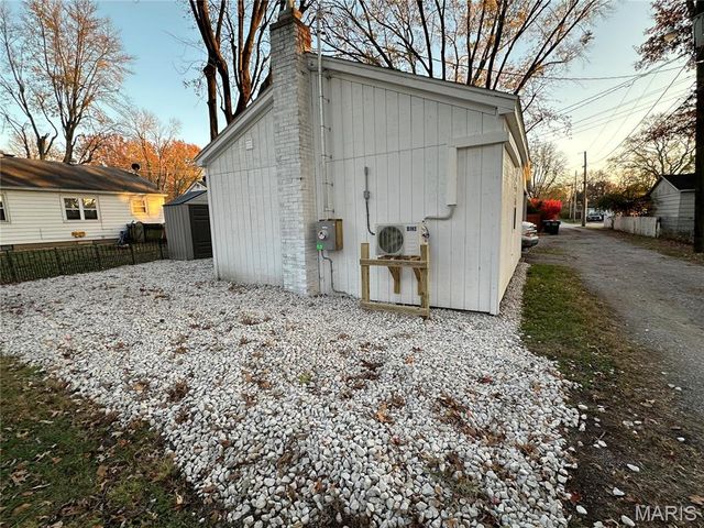509 N Jefferson Street, Mascoutah, IL 62258