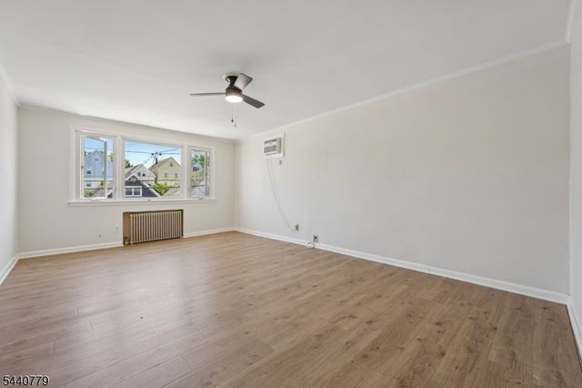 31 Blakely Pl 2, Garfield City, NJ 07026
