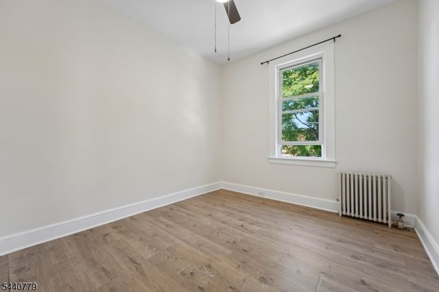 31 Blakely Pl 2, Garfield City, NJ 07026