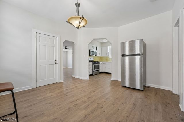 31 Blakely Pl 2, Garfield City, NJ 07026