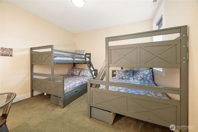 326 Porcupine Lane, Chelan, WA 98816