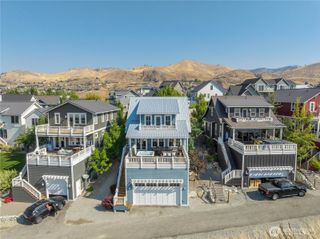 326 Porcupine Lane, Chelan, WA 98816