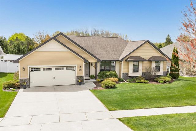 605 PEBBLESTONE CIRCLE, Oneida, WI 54155