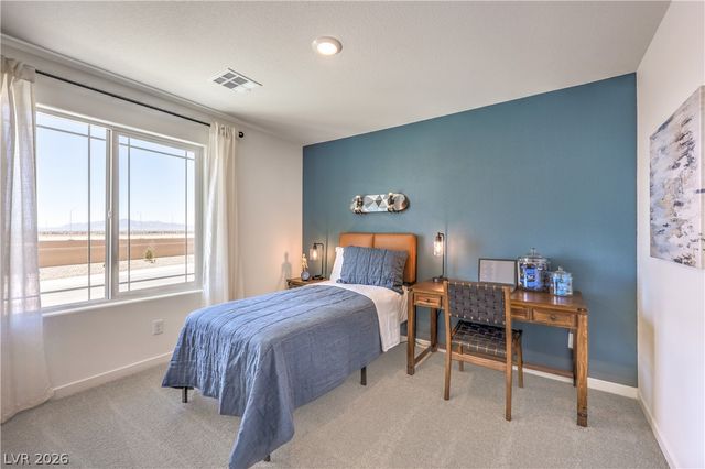 7413 BALENGER BAY Avenue, North Las Vegas, NV 89084
