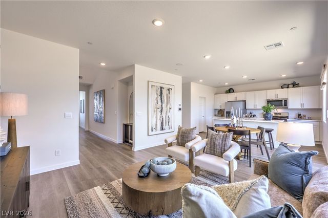 7413 BALENGER BAY Avenue, North Las Vegas, NV 89084