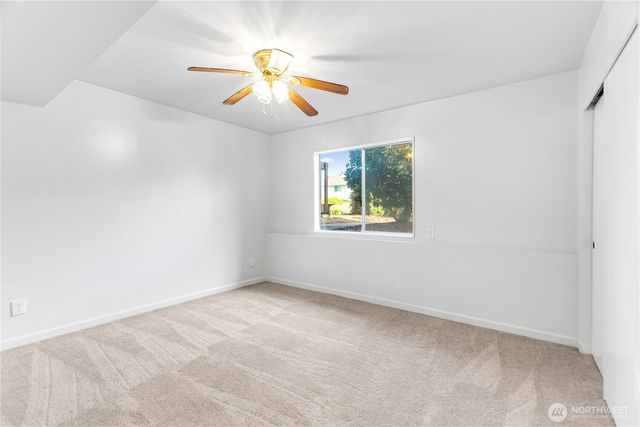 5200 S 302nd Place, Auburn, WA 98001
