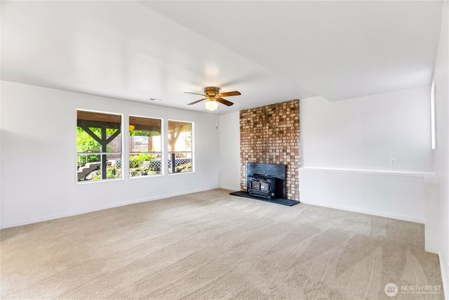 5200 S 302nd Place, Auburn, WA 98001