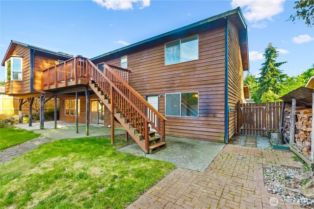 5200 S 302nd Place, Auburn, WA 98001
