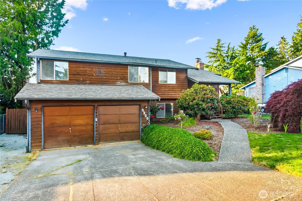 5200 S 302nd Place, Auburn, WA 98001