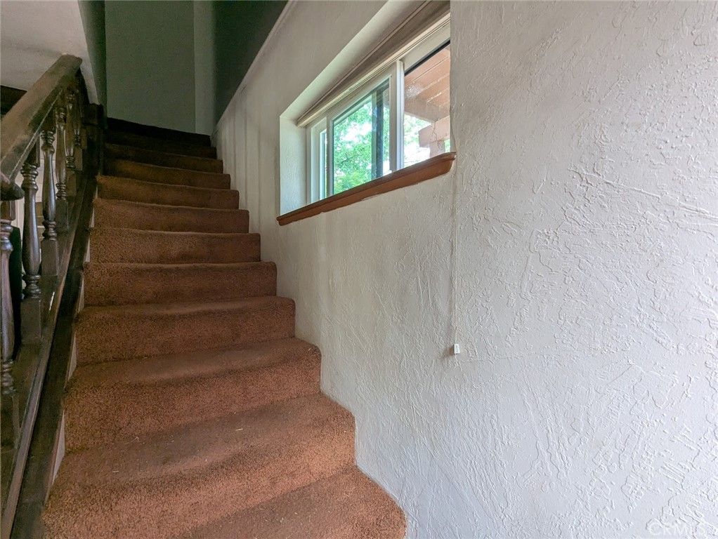 Image 11 of property listing at 2382 Faber, Durham, CA 95938