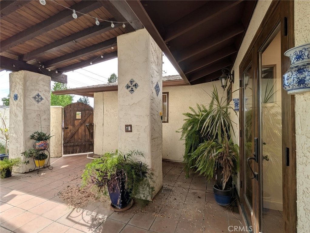 Image 2 of property listing at 2382 Faber, Durham, CA 95938