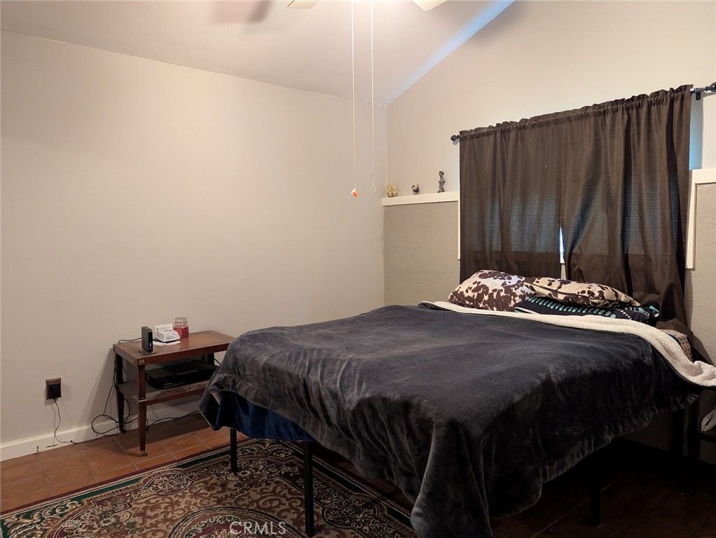 Image 9 of property listing at 2382 Faber, Durham, CA 95938