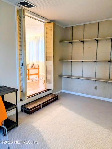 4646 MARTINGALE Road, Jacksonville, FL 32210