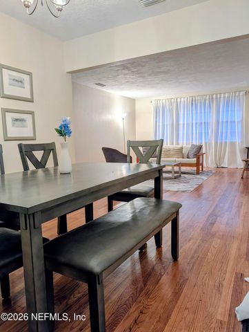 4646 MARTINGALE Road, Jacksonville, FL 32210