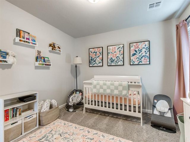 1004 Acacia Creek Drive, Yukon, OK 73099