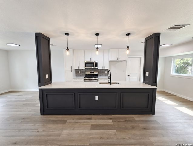 9110 KINGS PT, San Antonio, TX 78217