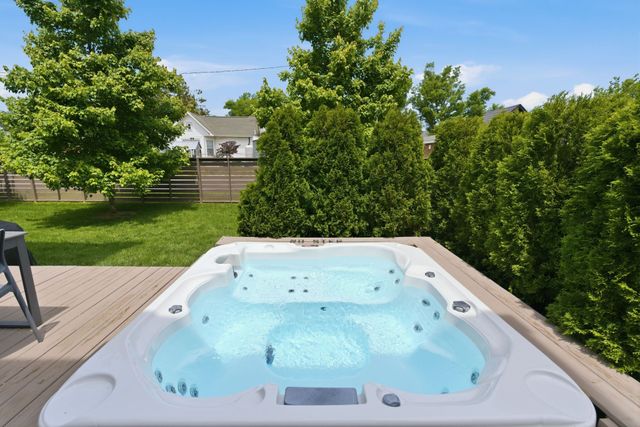 610 45th Ave, N, Nashville, TN 37209