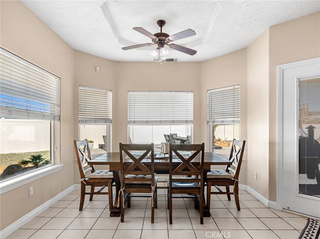 7925 Anaconda, Oak Hills, CA 92344