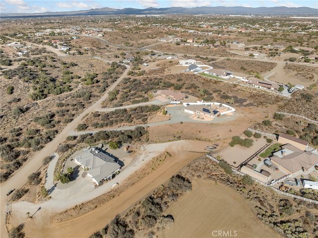 7925 Anaconda, Oak Hills, CA 92344