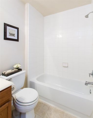 14202 Ballfour Park Lane, Houston, TX 77047