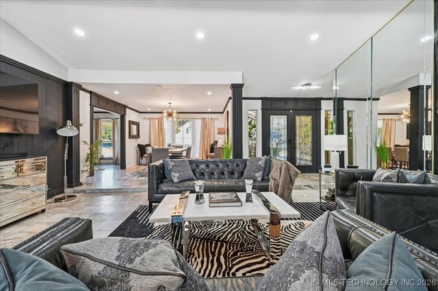 7118 S Birmingham Place, Tulsa, OK 74136