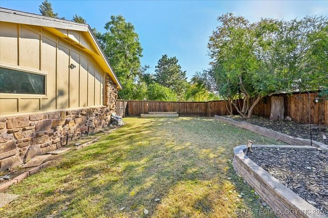 7118 S Birmingham Place, Tulsa, OK 74136