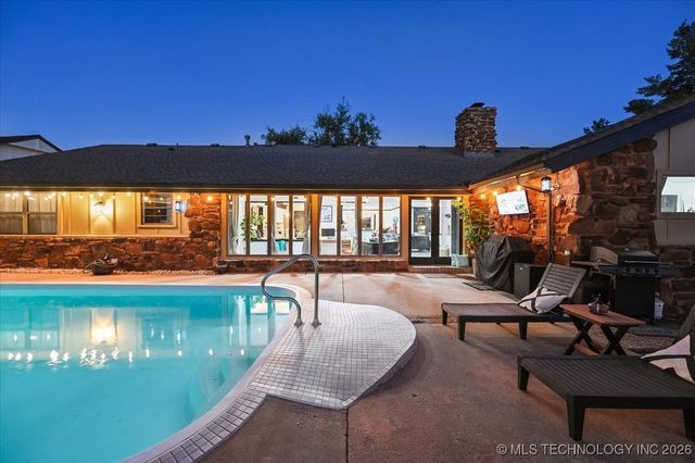 7118 S Birmingham Place, Tulsa, OK 74136