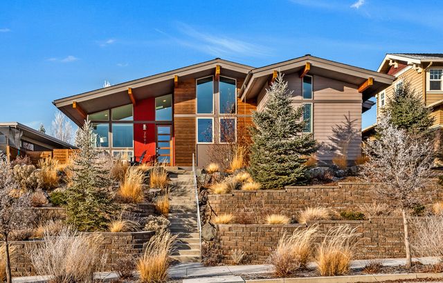 2091 NW Lemhi Pass Drive, Bend, OR 97703