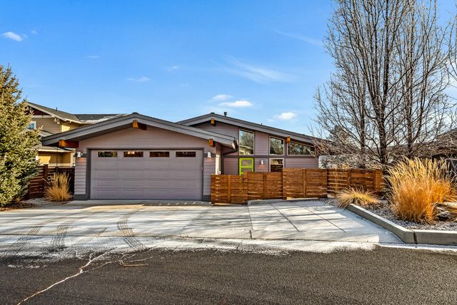 2091 NW Lemhi Pass Drive, Bend, OR 97703