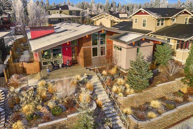 2091 NW Lemhi Pass Drive, Bend, OR 97703