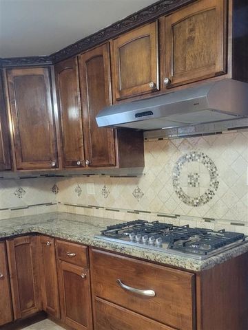 715 Sycamore Street, Lake Charles, LA 70601