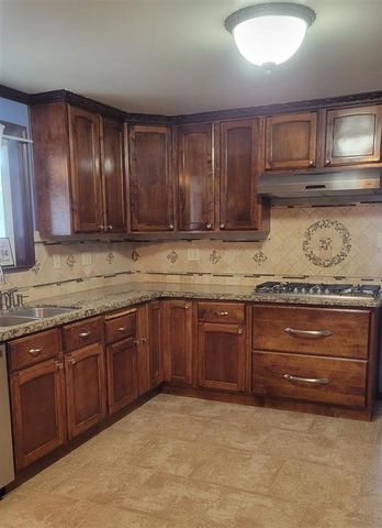715 Sycamore Street, Lake Charles, LA 70601