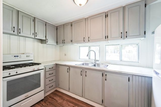 75 S Policy St Unit 45, Salem, NH 03079